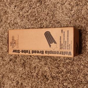 The Pampered Chef Valtrompia Bread Tube - Star